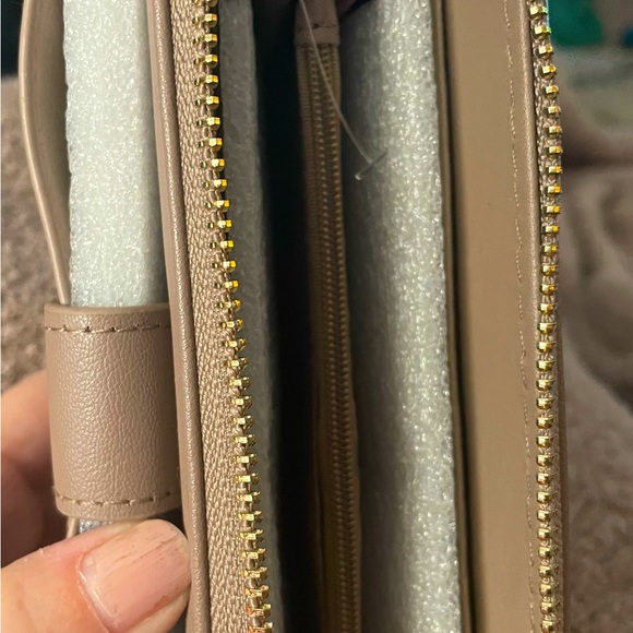 Badgley Mischka Bags Nwt Badgley Mischka Vegan Leather Wallet